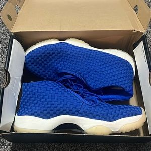 Men’s Jordan future size 8